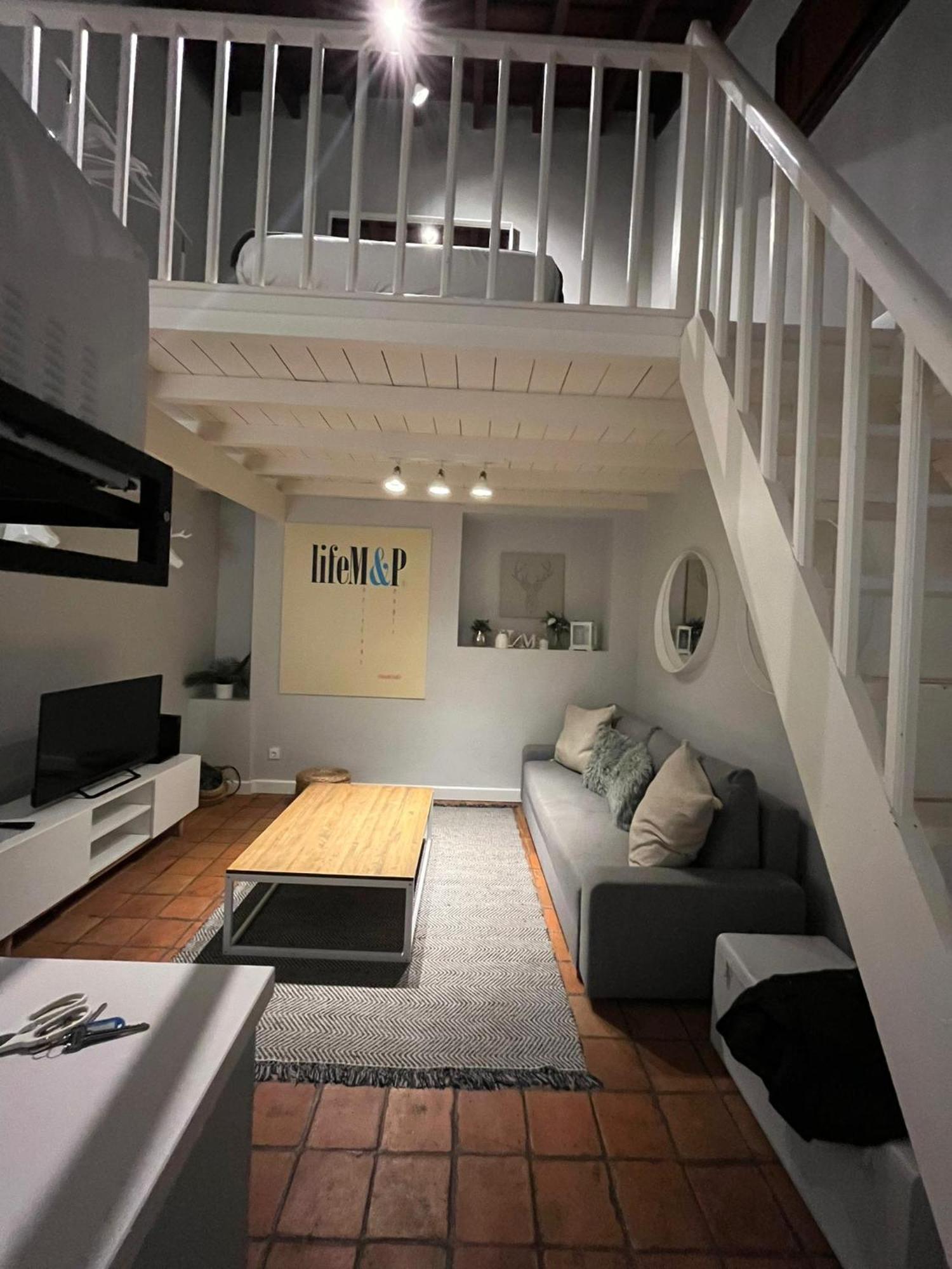 Life M&P Apartment Σεβίλλη Εξωτερικό φωτογραφία